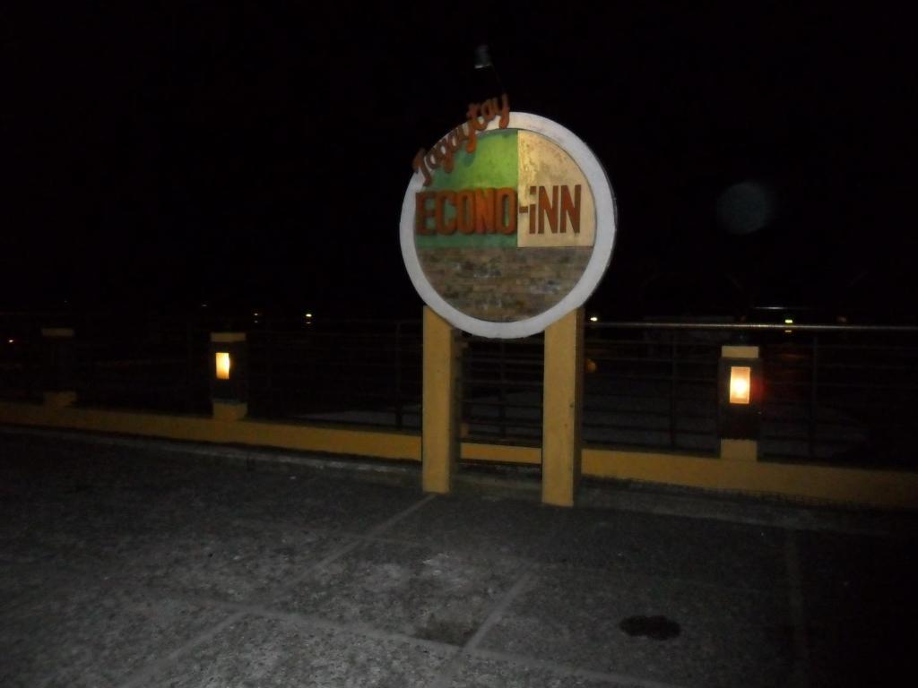 Tagaytay Econo Hotel 大雅台 外观 照片