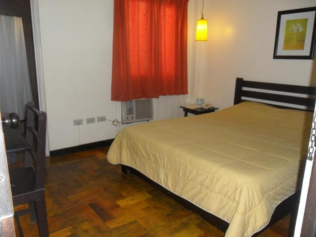 Tagaytay Econo Hotel 大雅台 客房 照片