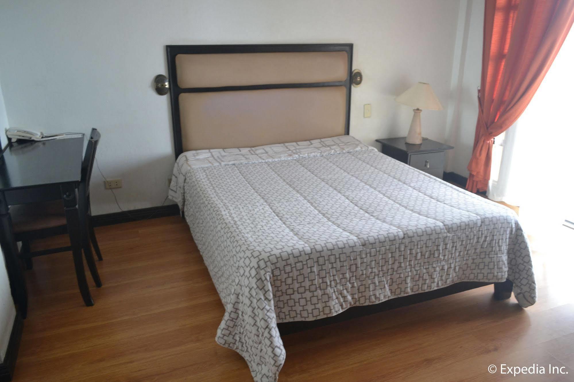 Tagaytay Econo Hotel 大雅台 外观 照片